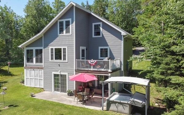 chateaugay-lake-home-waterfront